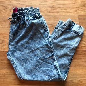 Girls denim look pant